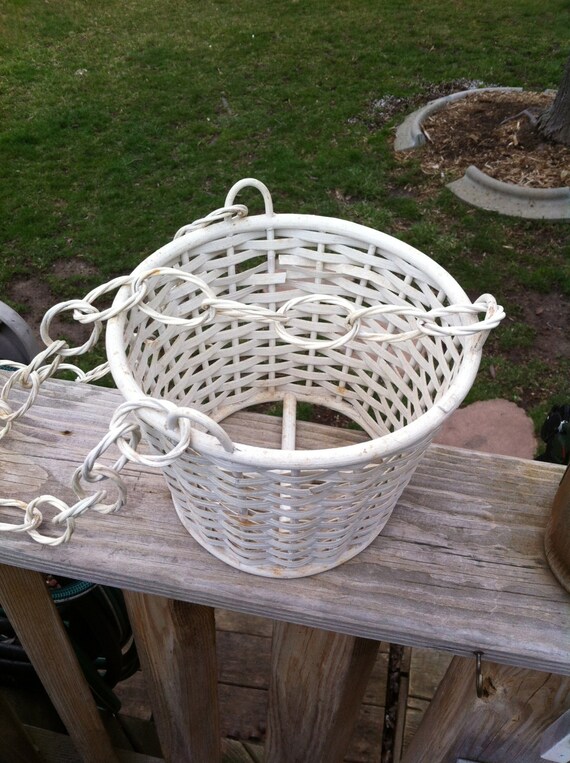 Cute White Wicker Hanging Basket by MichellesHouse on Etsy