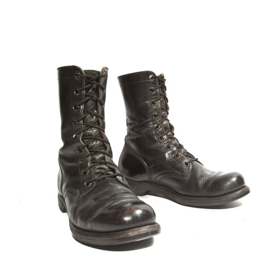 Items similar to Men's 1960's Vietnam Era Combat Boots Size 9 Men's ...