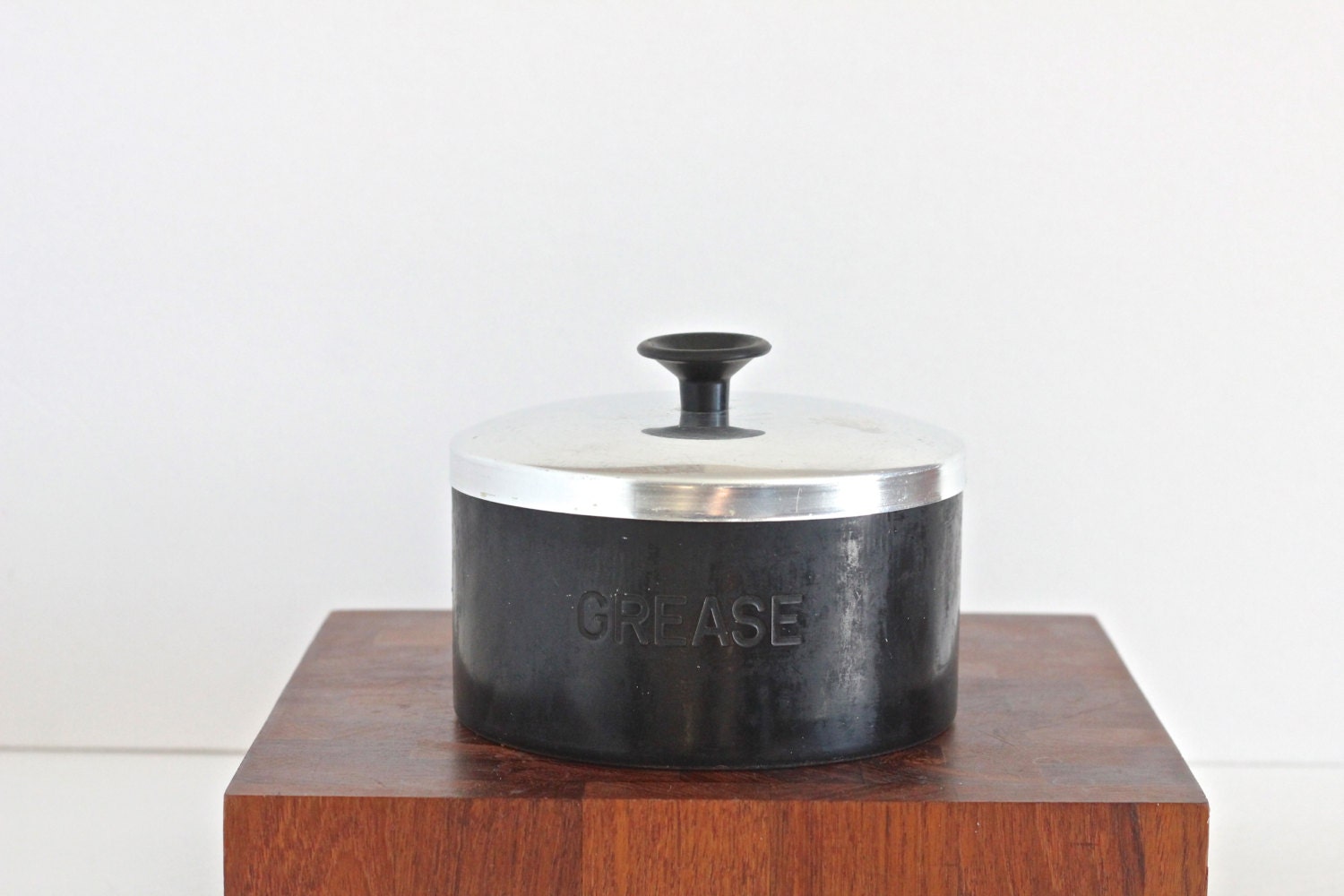 Black Metal Grease Can with Strainer and Lid by TheWrinklyElephant