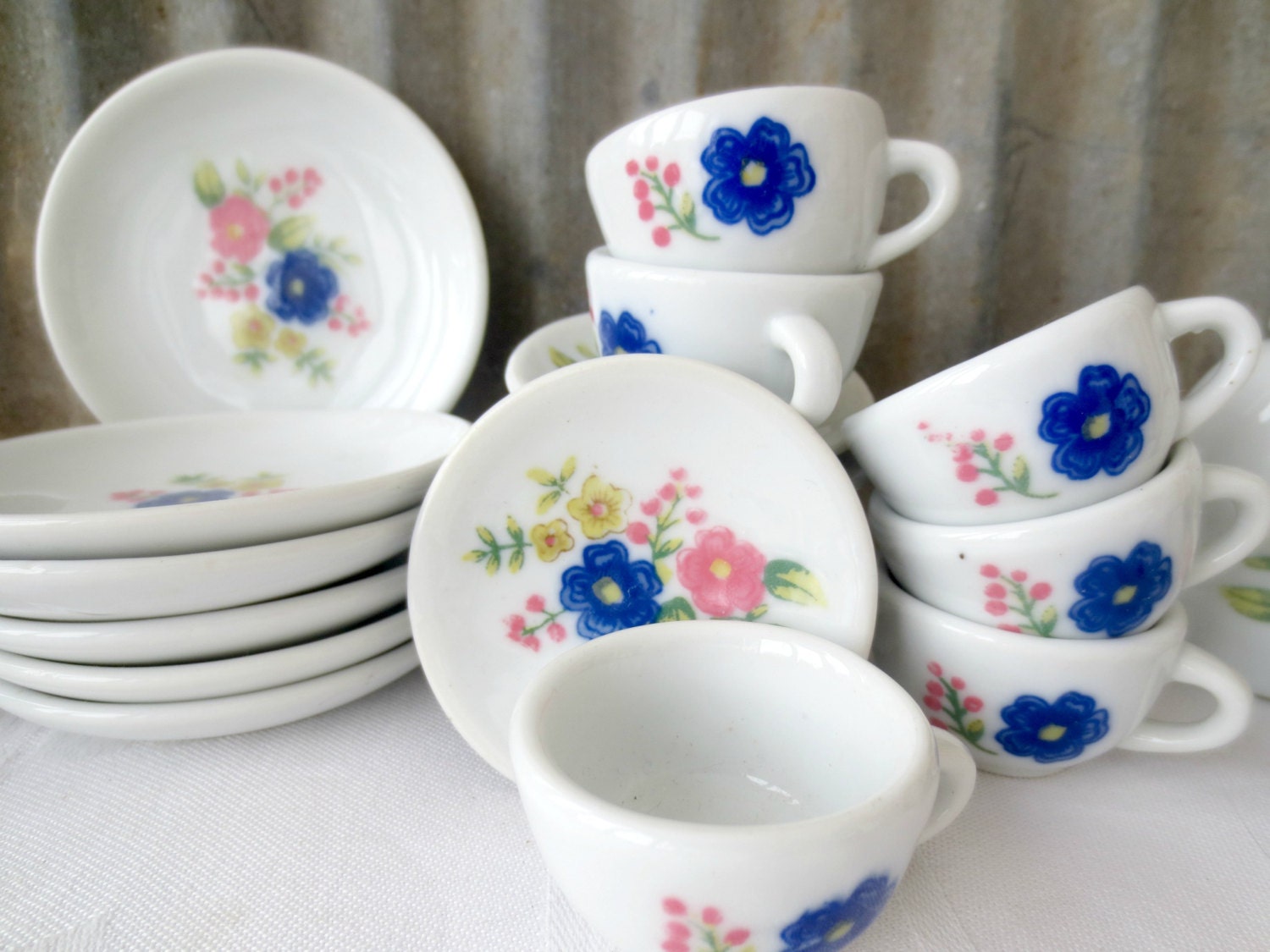 strombecker corp tea set