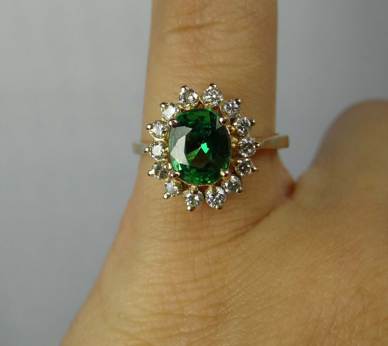 RESERVED Beautiful Vintage Green Tsavorite Garnet Ring