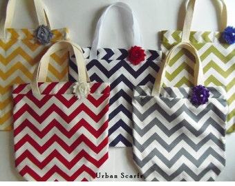 Five Tote Bags - Bridesmaid Totes - Chevron Bags - Beach Tote bags ...