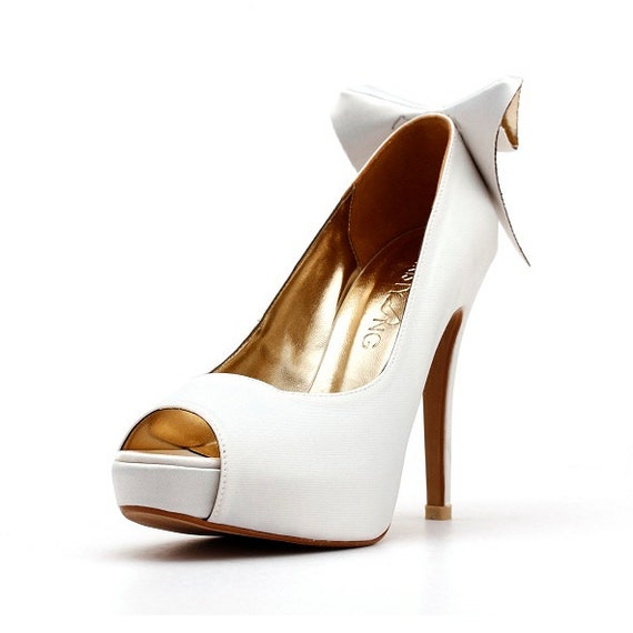 Items similar to Miss Electra, White Peep Toe Pumps with Back Bow ...