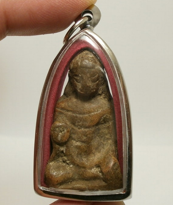 super rare antique cambodia khmer Buddha amulet pendant lucky