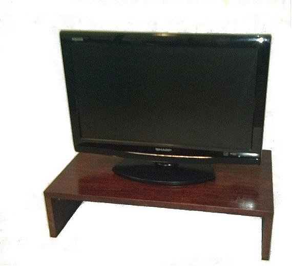 Dresser Top Tabletop TV stand. Real wood with by MikeWsWoodworking