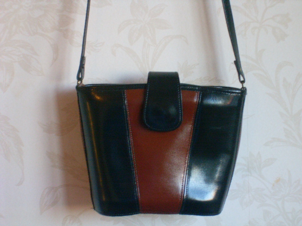 1990&#39;s Vintage Black and Brown Leather Handbag Genuine