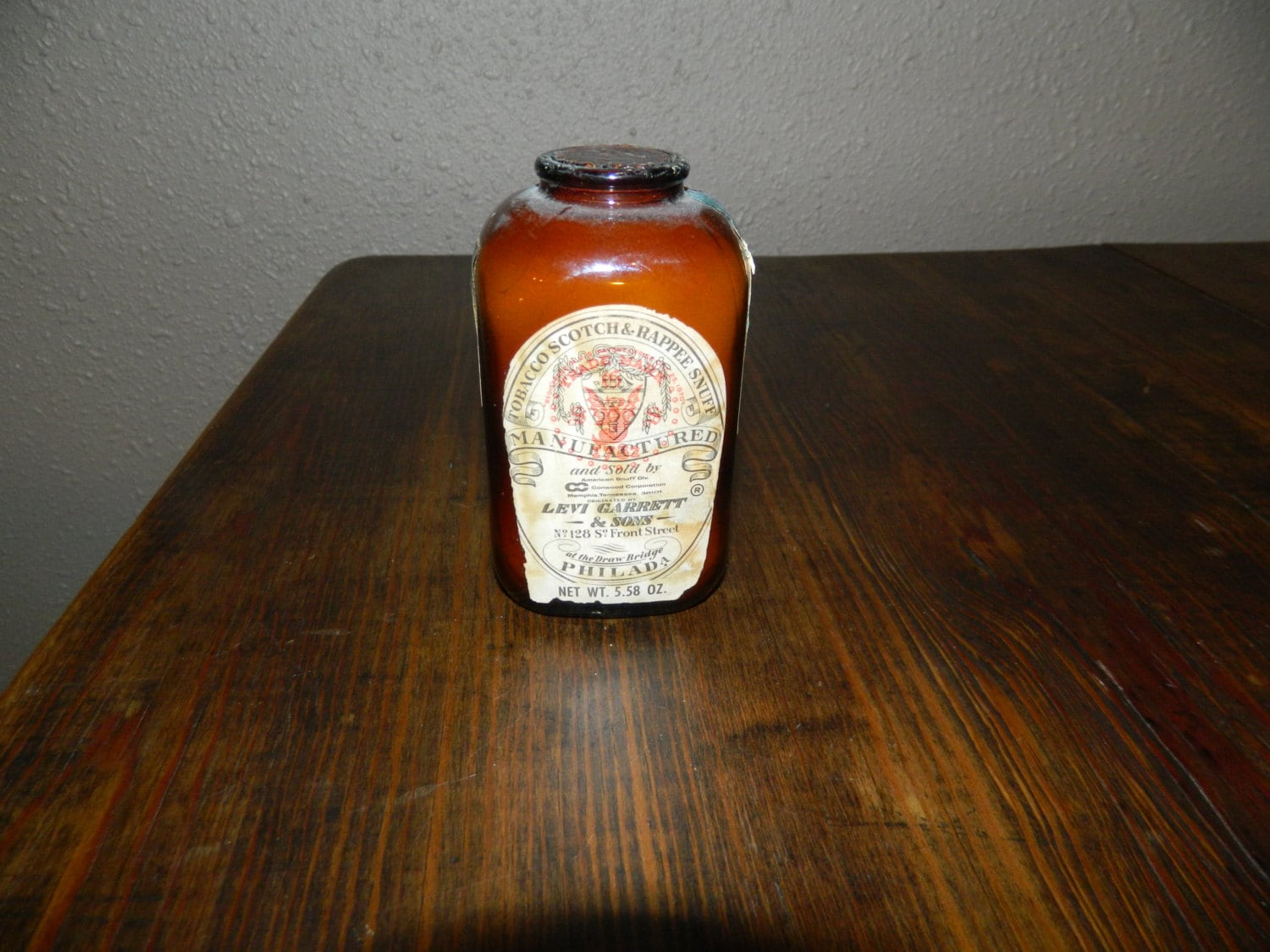 Vintage Levi Garrett Tobacco Snuff Bottle