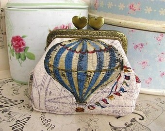 Coin purse clutch with hot air balloon, vintage kiss lock purse