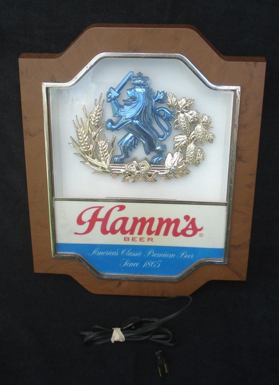 Vintage Lighted Hamm's Beer Lion Crest Sign