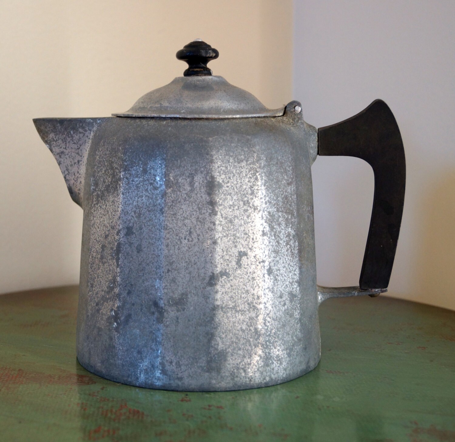 Antique Wagner Ware Sidney 1902 Colonial Coffee Pot 2 QTS