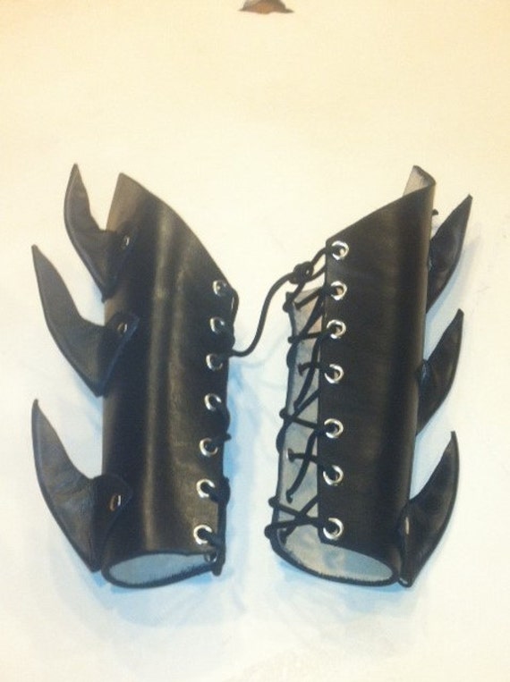 Spiked leather Arm guards LARP Cosplay armor by MadebyHandLeather