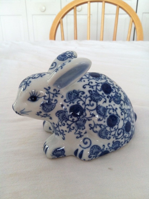 blue and white porcelain rabbit