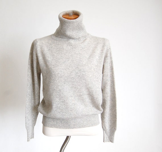 classic vintage turtleneck sweater / soft by shopgoodgrace on Etsy
