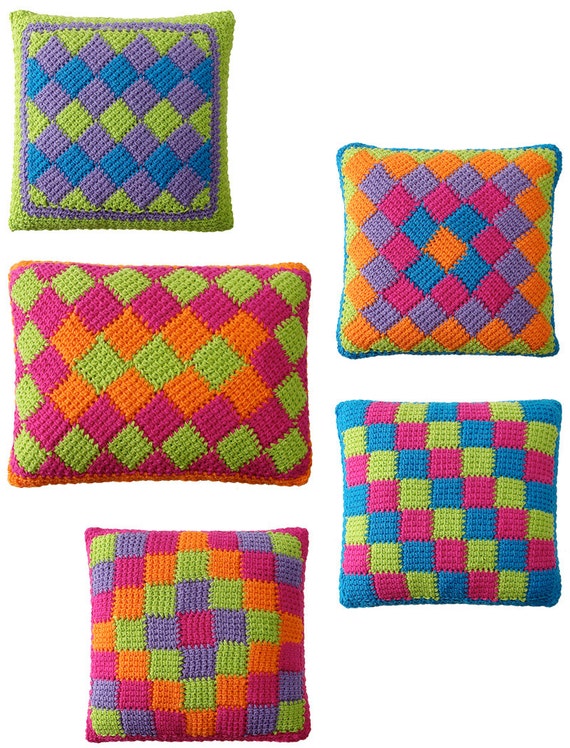 Download Easy Entrelac Tunisian Crochet Pillows pdf Pattern