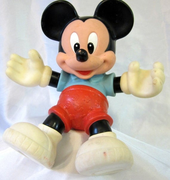 figurine mickey vintage