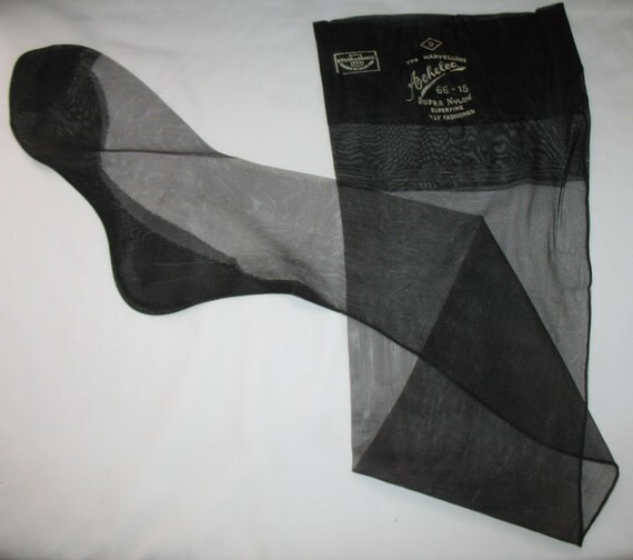 Vintage 1950s Black Seamed Stockings FF Point Heel Size 9