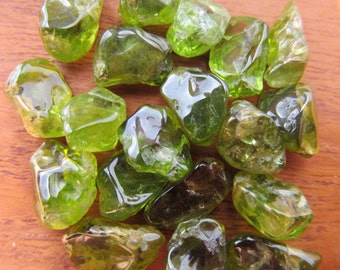 Tiny Peridot Tumbled A2