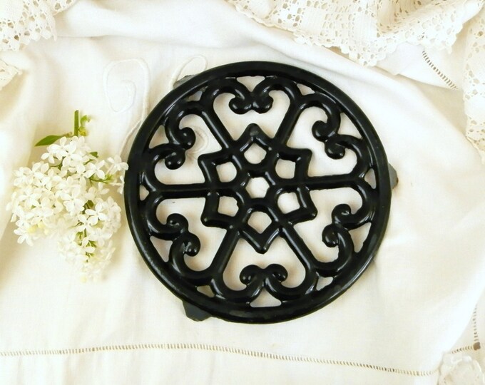 Vintage French Cast Iron Black Enamelware Trivet / Hot Plate / Heat Mat, Country Kitchen Decor from France, Retro Enamel Kitchenware