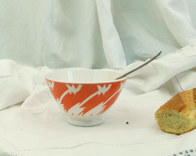 Small Antique French Farmhouse Ceramic Café au Lait Bowl / French Decor / Cottage Decor / French Country Decor / Coffee Bowl/ Retro/ Shabby