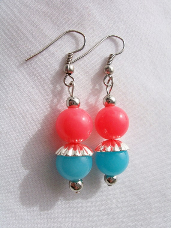 CLEARANCE Neon retro 80's resin dangling earrings neon