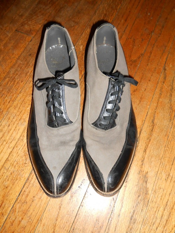 1930's 9.5 split toe spectator vintage men's shoes