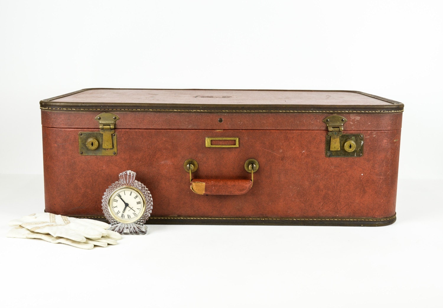 Vintage Brown 1940s Suitcase / Antique Luggage