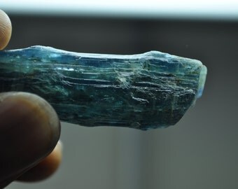 Amazing 150ct High Energy Kyanite Gemstone From Madagascar