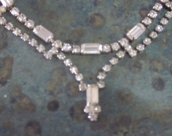 Art Deco Rhinestone Necklace 16 Inch
