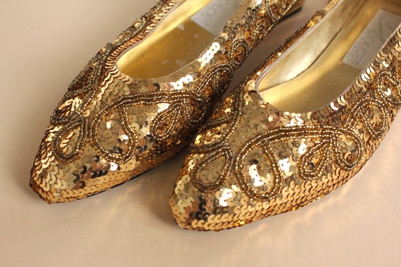 vintage 80s gold sequin shoes / metallic shimmer flats