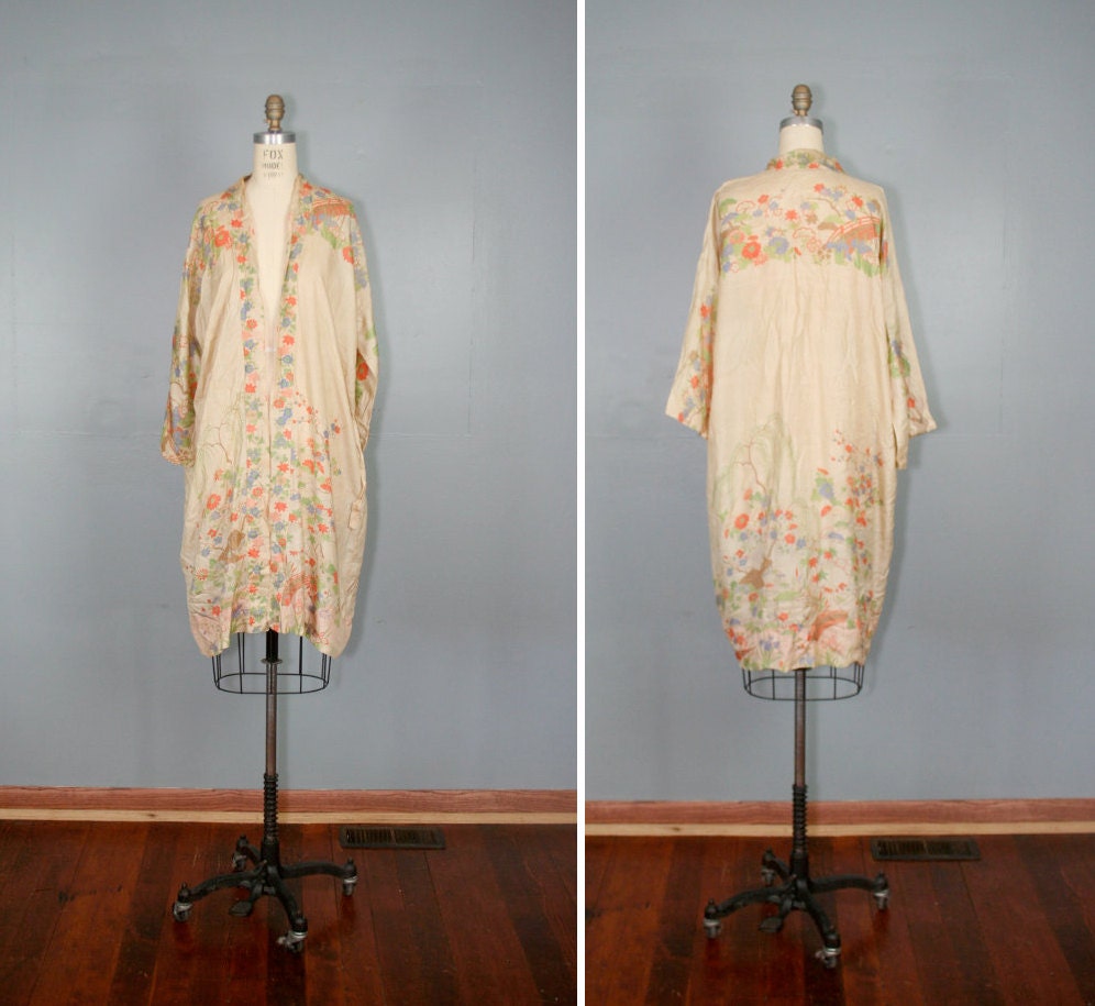 antique . 1920s . silk . kimono . ISSA by SunMoonWolfVintage