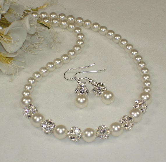 Bridesmaid Jewelry Bridesmaid Necklace Pearl by callalilyjewels