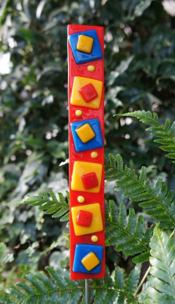 Outdoor Decor Garden Art Red Blue Yellow Orange Fused Glass Outdoor Decor Garden Art Red Blue Yellow Orange Fused Glass