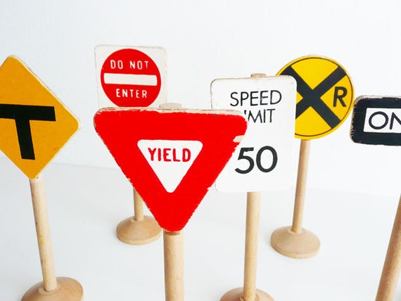 Vintage Road Signs Traffic Signs Wooden Toys Imaginative