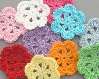 20 Handmade Crochet Flower Appliques... 1.5 inch... 10 Colors... EA160