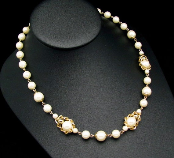 Trifari Necklace Pearl Necklace Vintage Wedding by hawaiibeads2