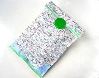 Gift bags world atlas map set 3 paper bags upcycling vintage paper by renna deluxe