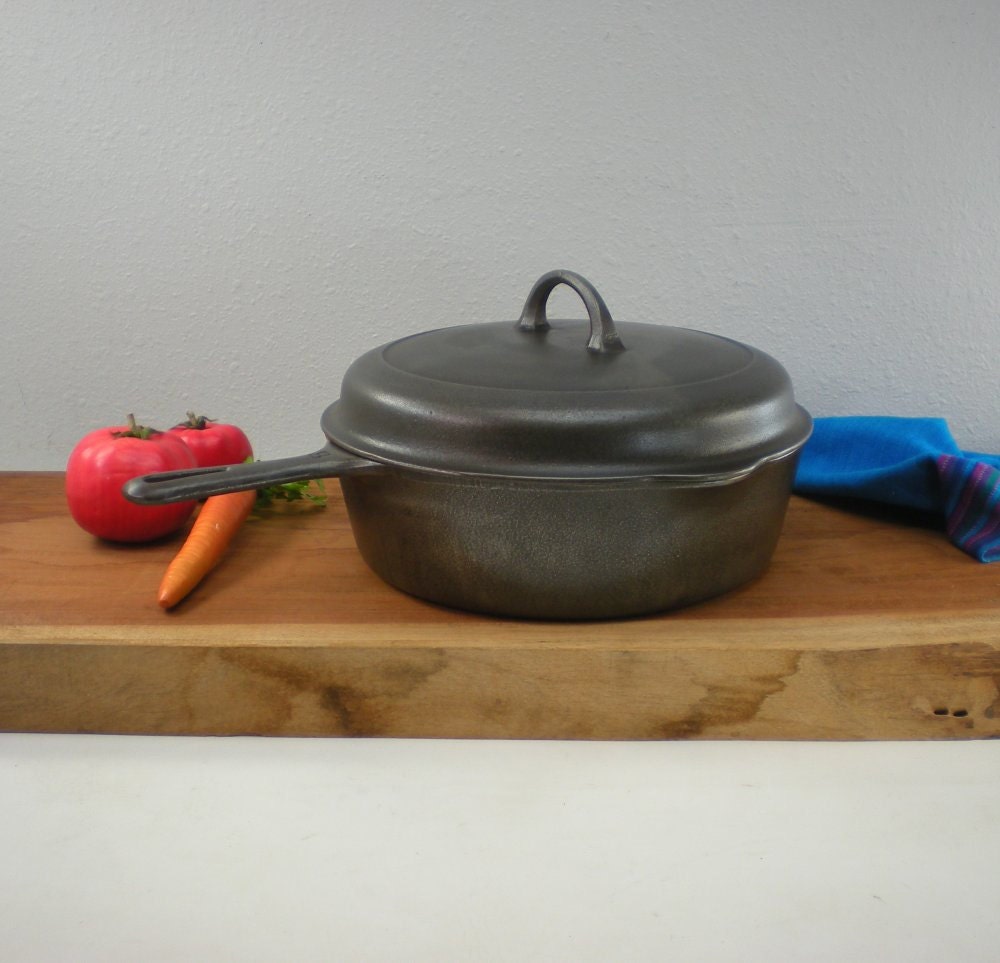 No. 8 Griswold Cast Iron 777 Deep Chicken Fryer Pan Skillet