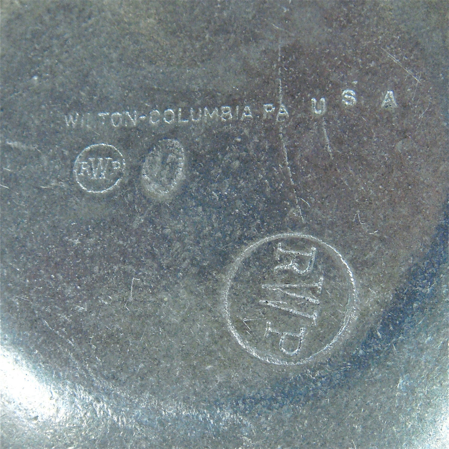 Vintage Wilton Armetale RWP Pewter Porringer Lace Filligree