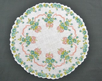 VINTAGE HANKIE, Aqua Flowres on White, Round, Scalloped Edge, Corded, Pinks Bows and Ribbon Garland, Pocket Hankie, Excellent Condition