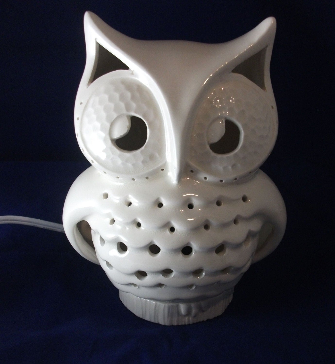 Ceramic Owl Night Lite / Lamp Vintage by StrokesofMadness