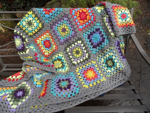 Items similar to Bedcover: granny square blanket on Etsy