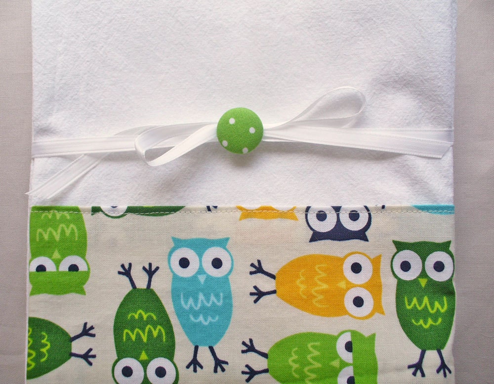 Kitchen towels owls green and blue cotton fabric accent set