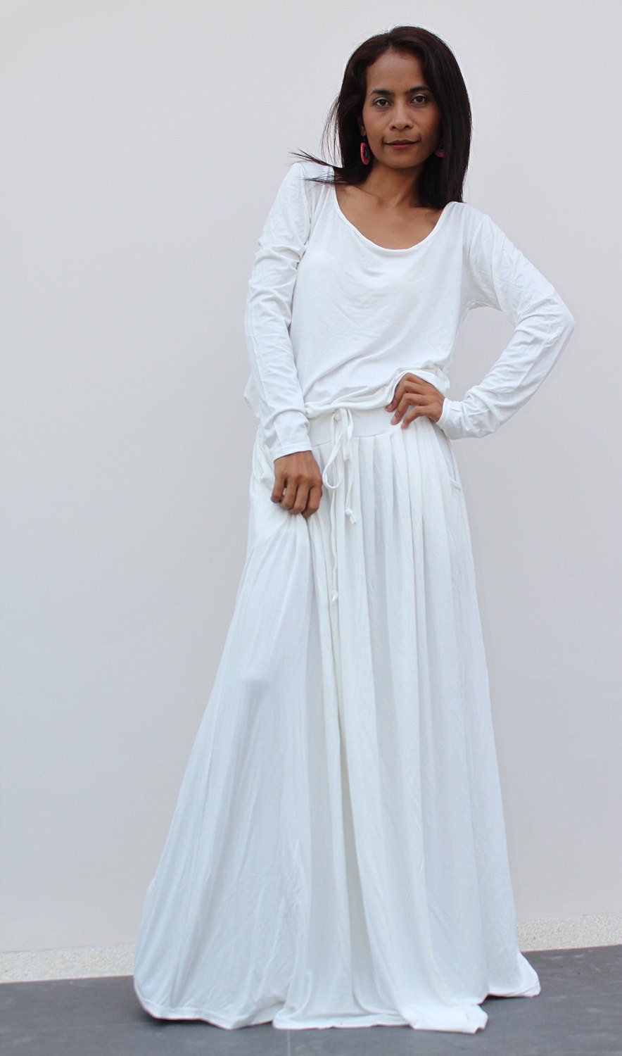 Off white maxi dress with sleeves online germany and