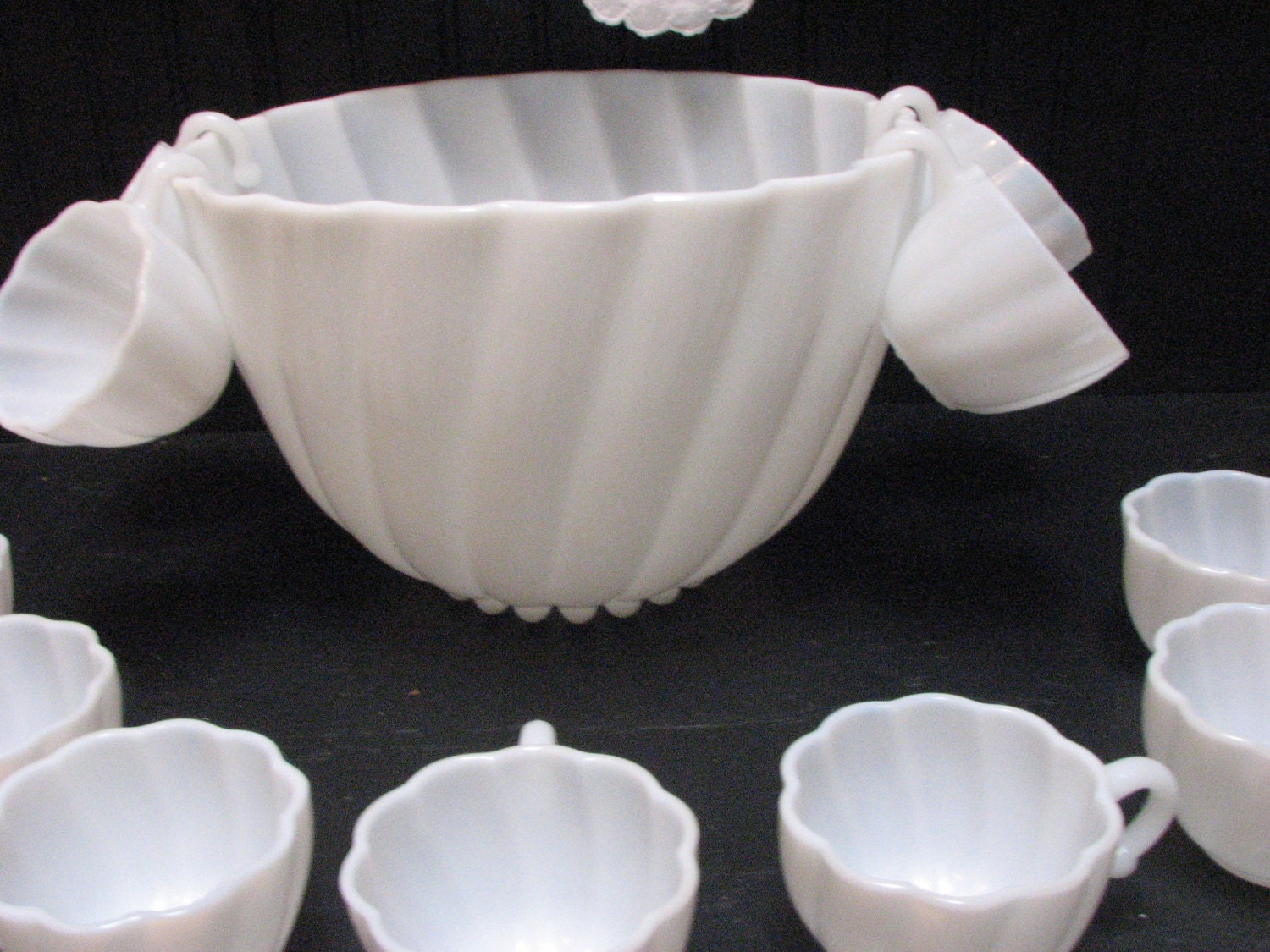 Vintage Milk Glass Punch Bowl Set Hazel Atlas Capri Swirl 3186