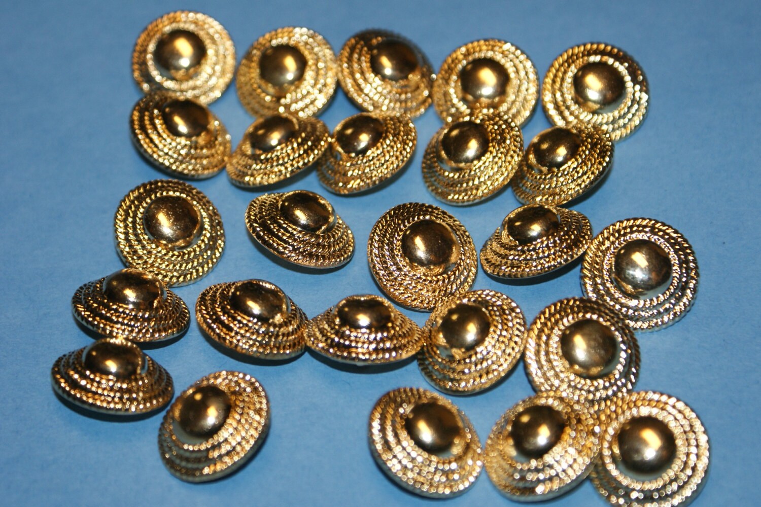 25 Fancy Gold look Plastic Shank Buttons 3/4 inch by jrsherwood