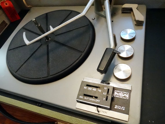 33 rpm turntables