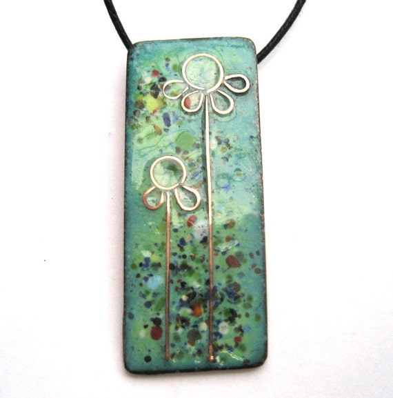 Green 'summer meadow' pendant