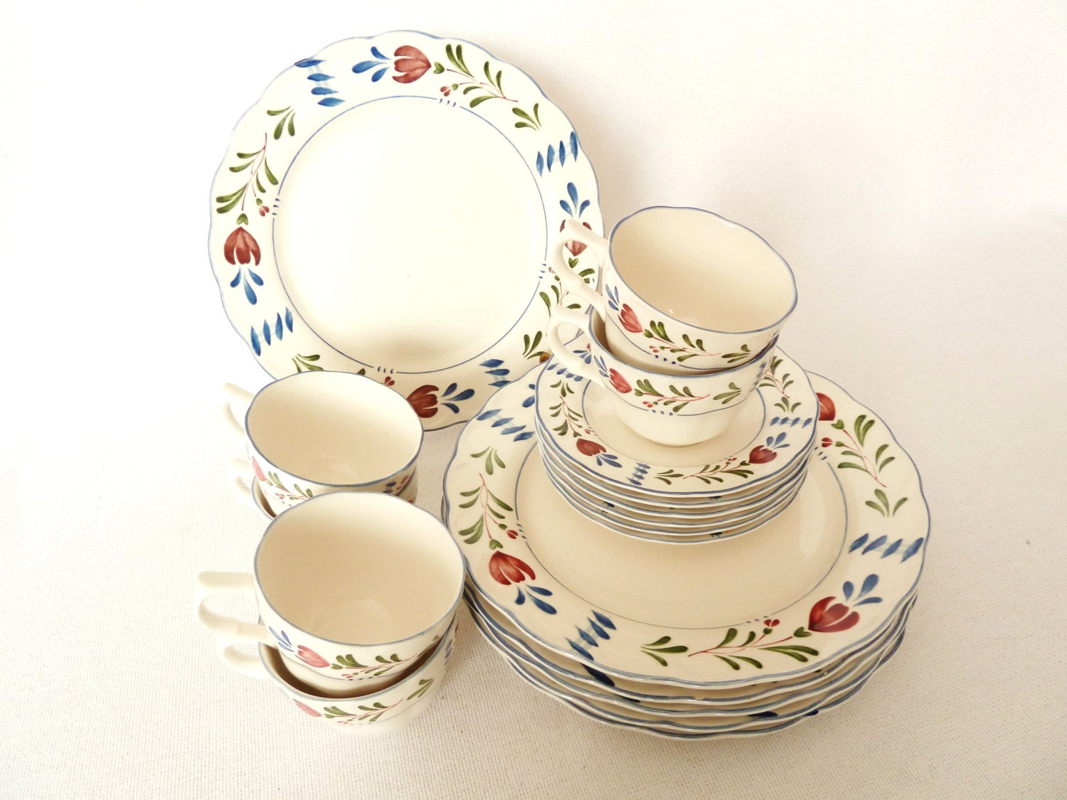 French Country Nikko Provincial Designs Avondale Dinnerware