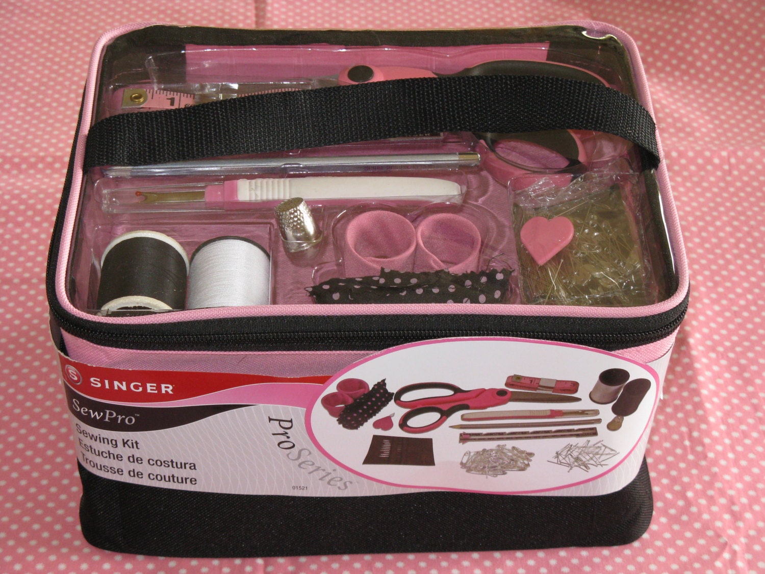 Singer Sewing Kit Basket Sew Pro Cloth Tote and Sewing Notions
