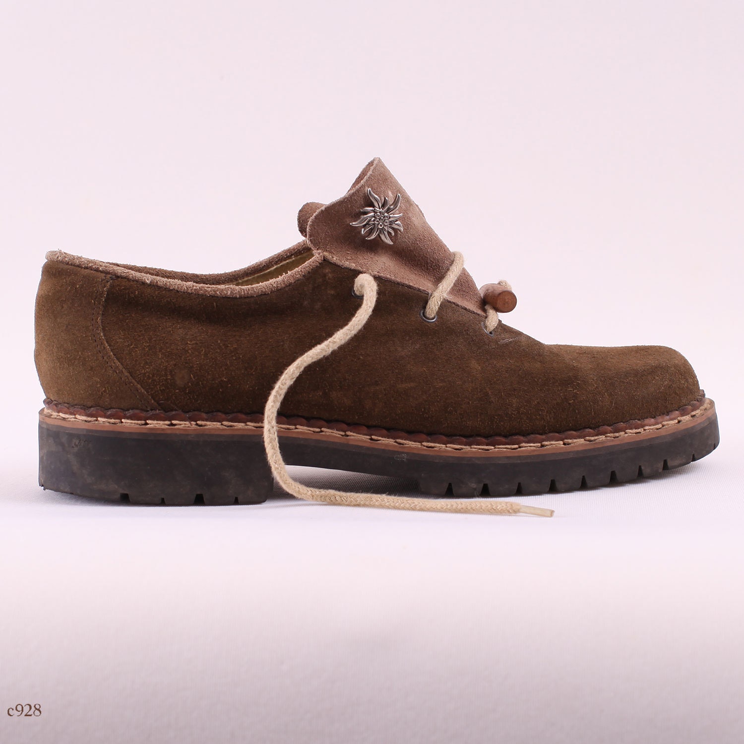 90s black and white shoes